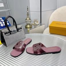 Louis Vuitton Slippers